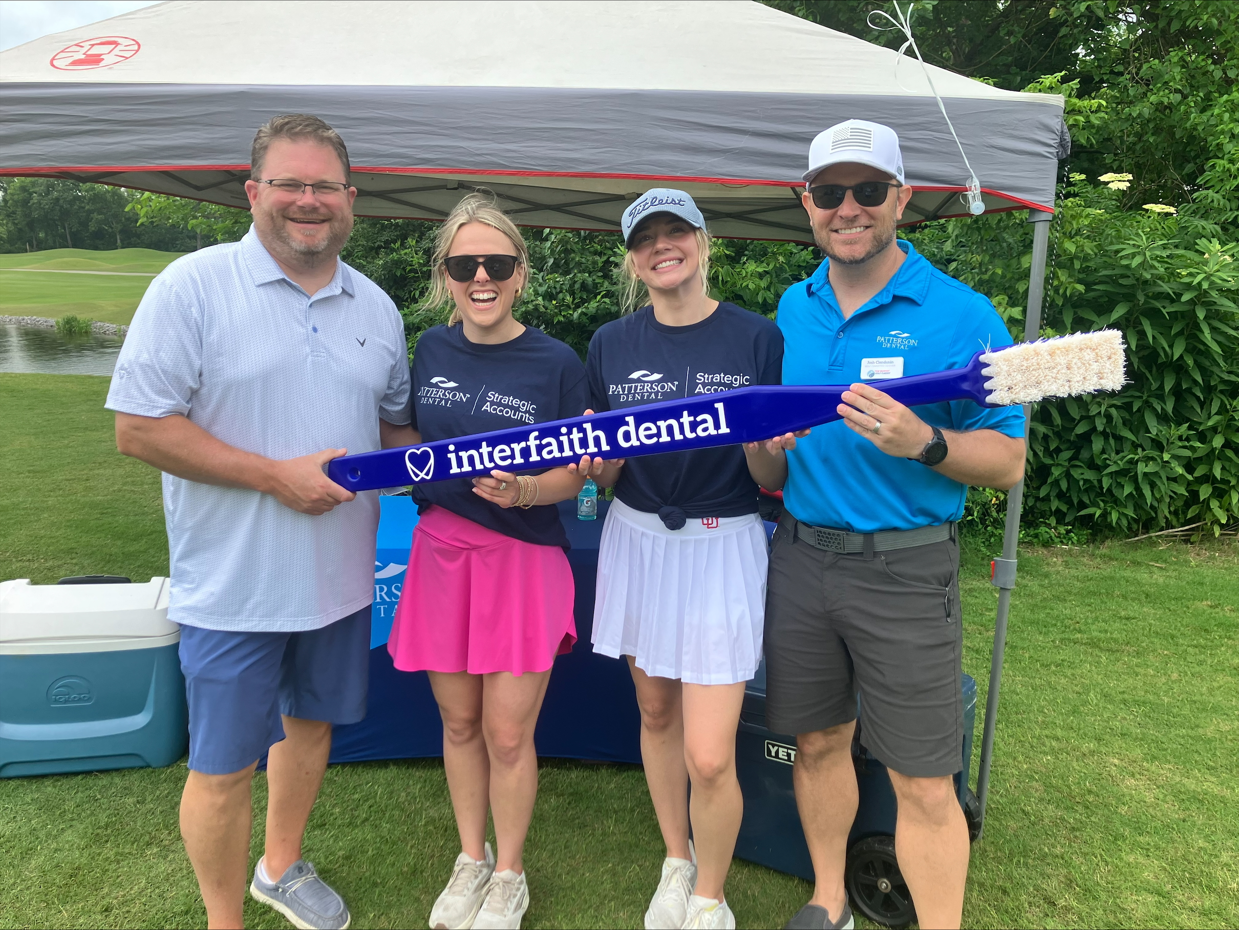 Patterson Dental volunteers at a golf fundraising event for Interfaith Dental in Nashville.