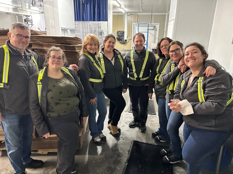 Twelve volunteers for Moisson Montréal foodbank